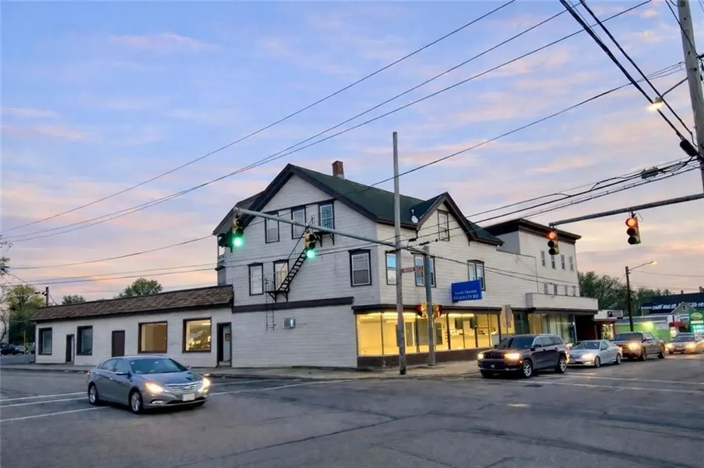 1081 Social Street Woonsocket RI 02895