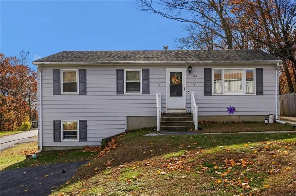180 Highland Street Cranston RI 02920