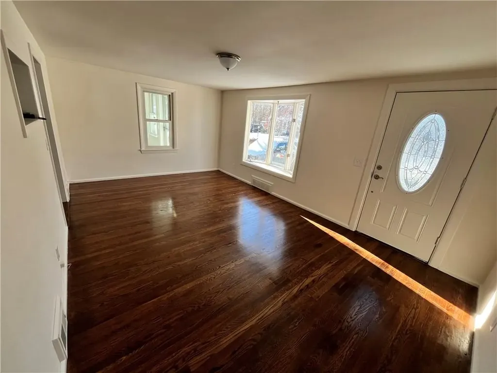 10 Rosemary Drive North Kingstown RI 02852