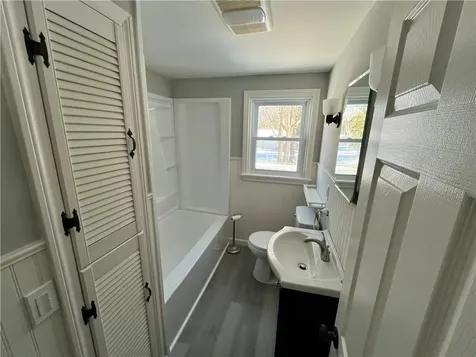 10 Rosemary Drive North Kingstown RI 02852