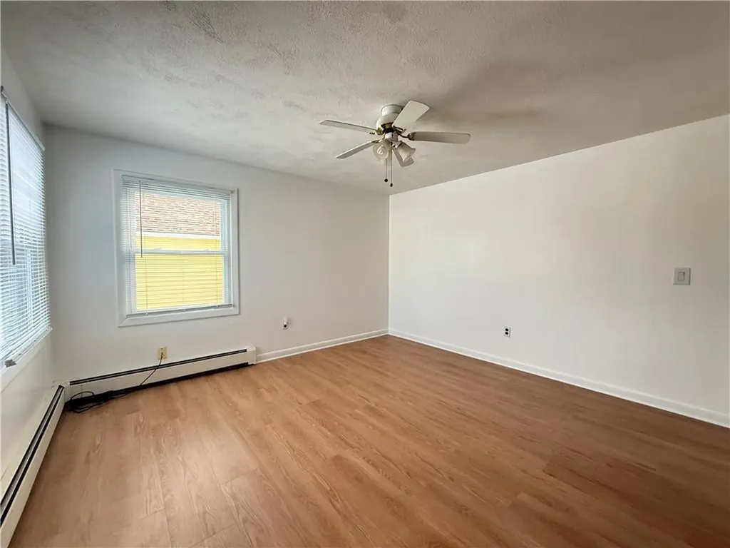 53 Whipple Avenue Barrington RI 02806