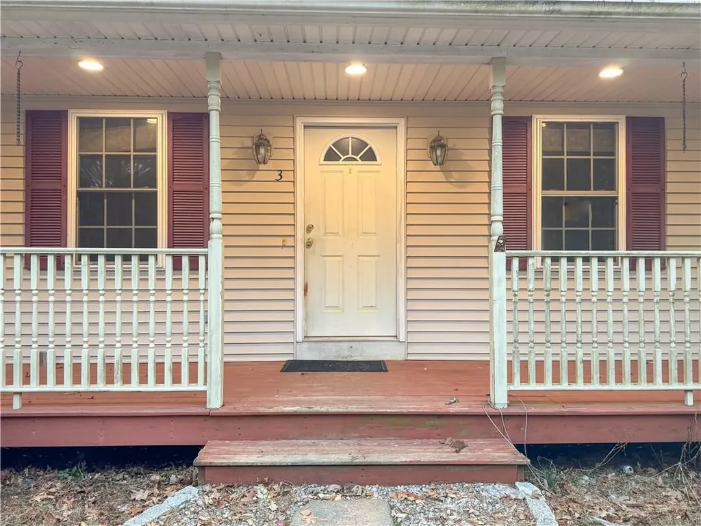 3 Highland Trail Richmond RI 02832