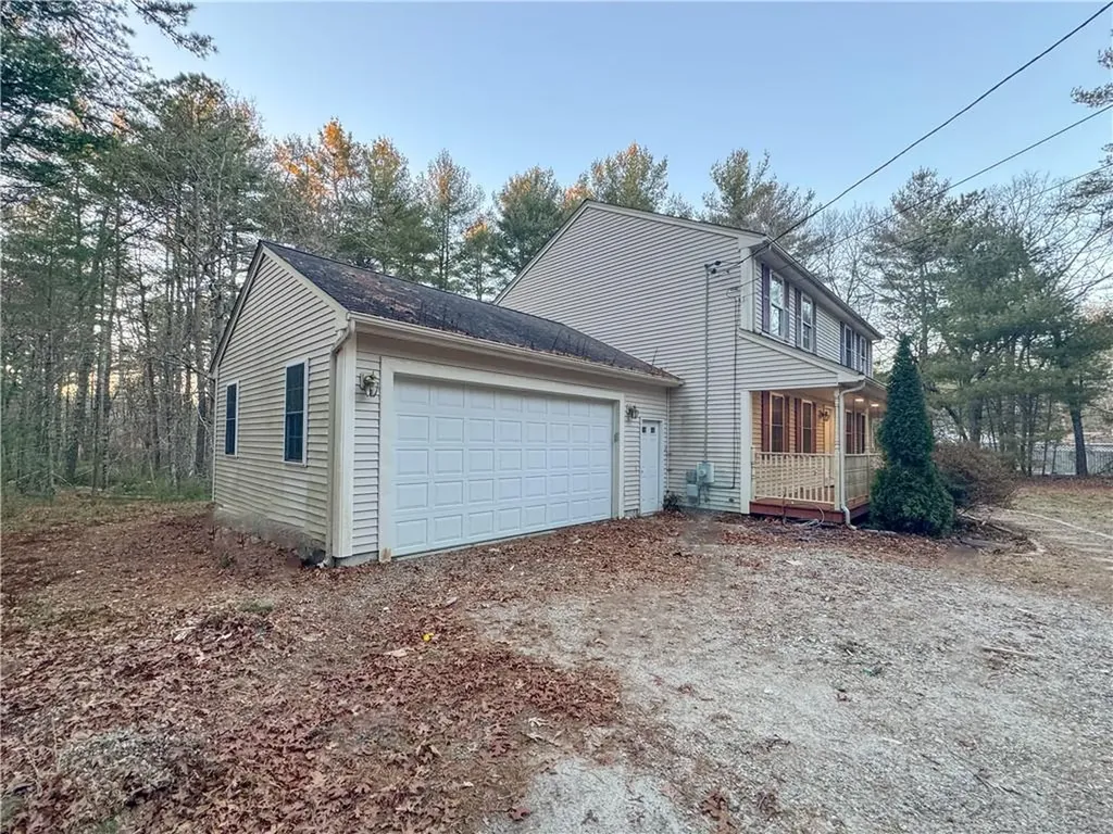 3 Highland Trail Richmond RI 02832