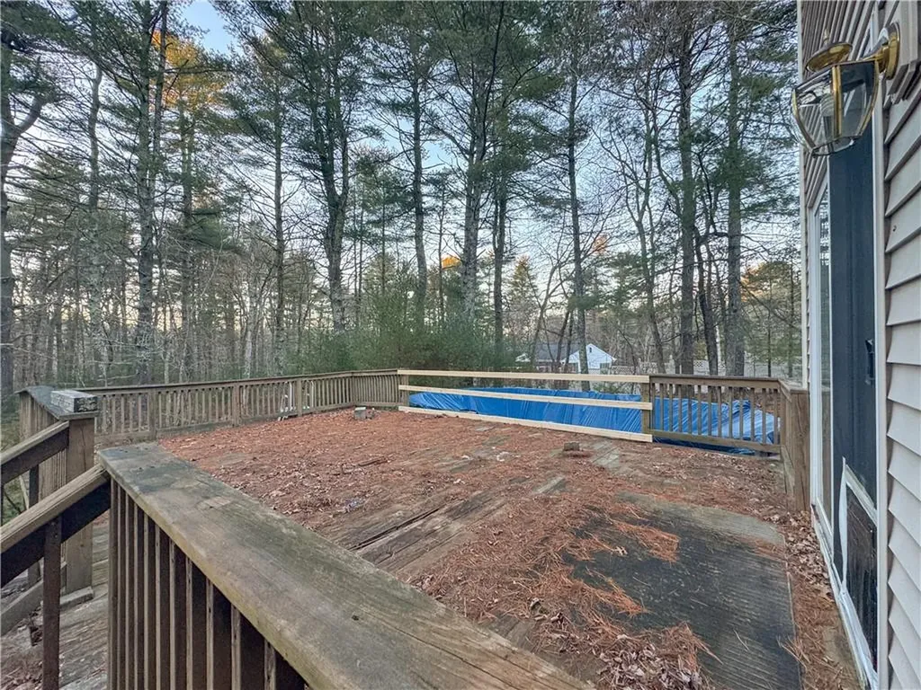 3 Highland Trail Richmond RI 02832