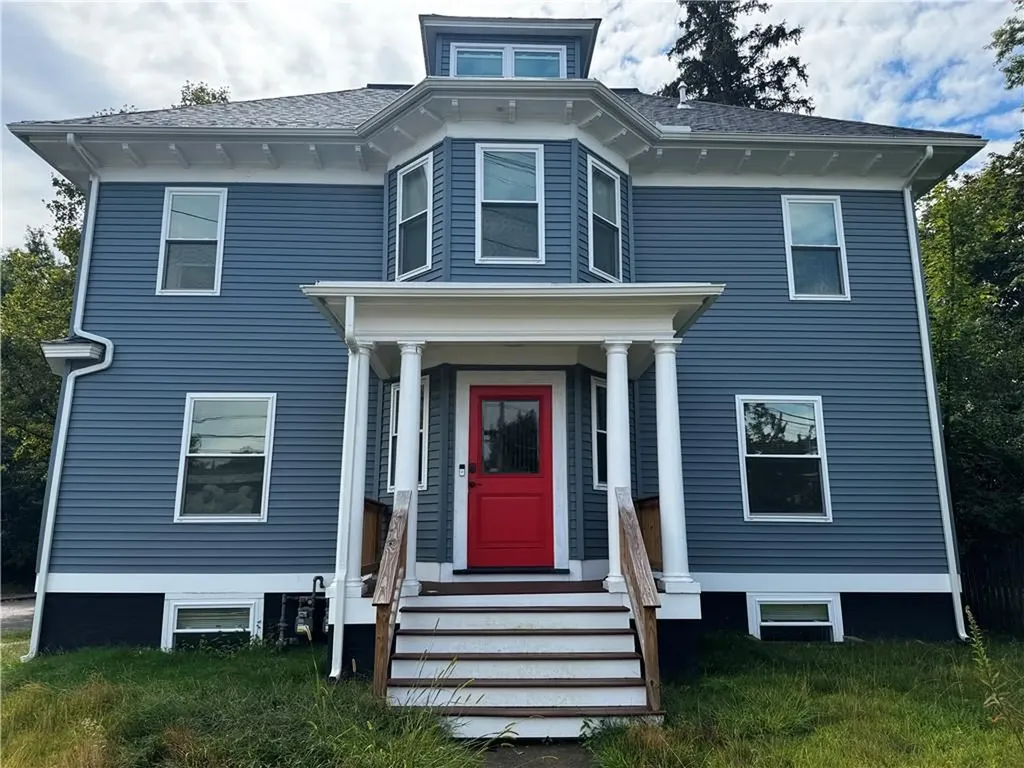 974 Smith Street Providence RI 02908