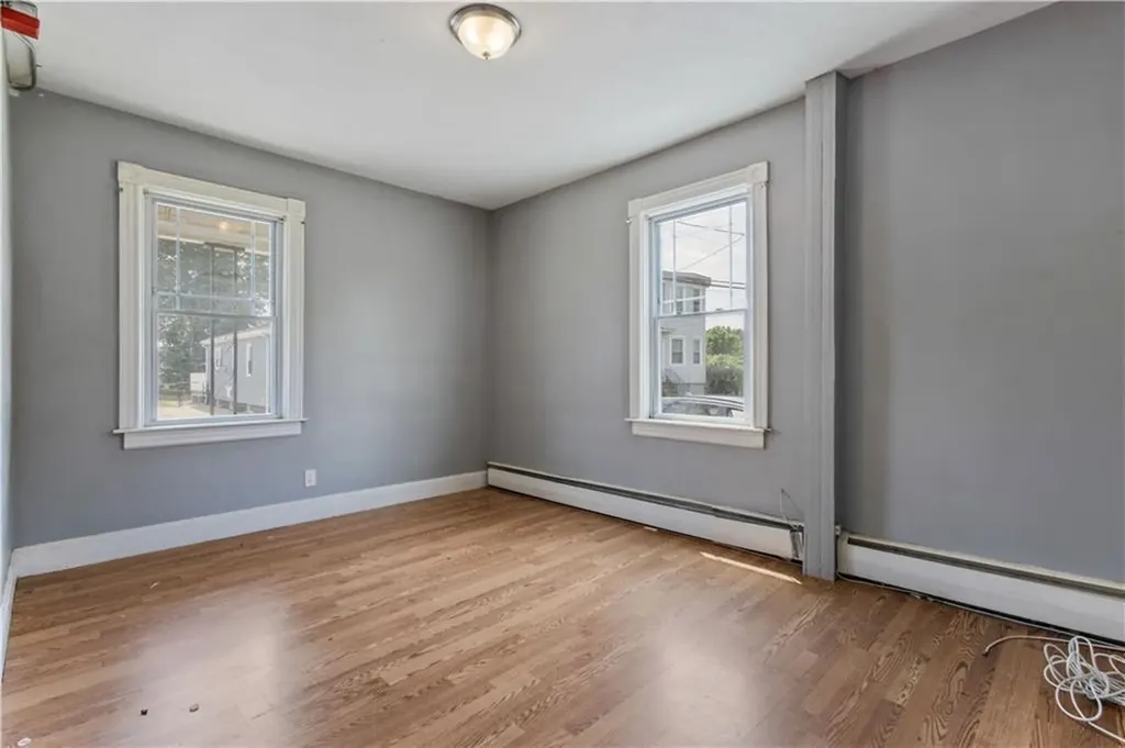 11 Roosevelt Street North Providence RI 02904