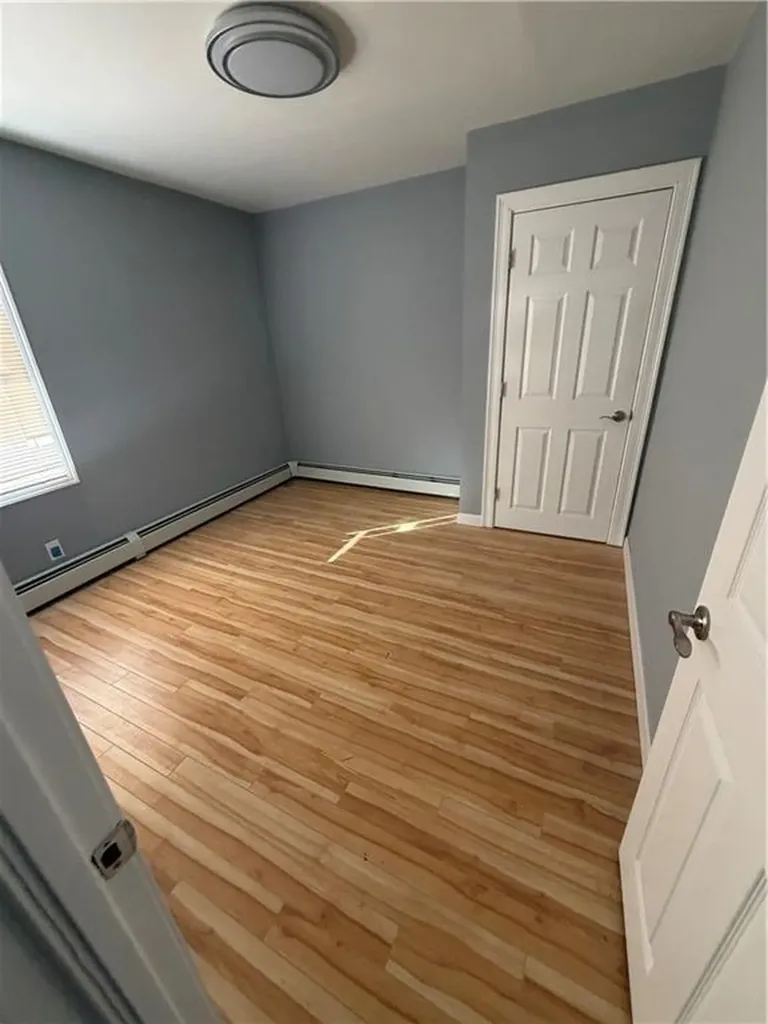 24 De Soto Street Providence RI 02909