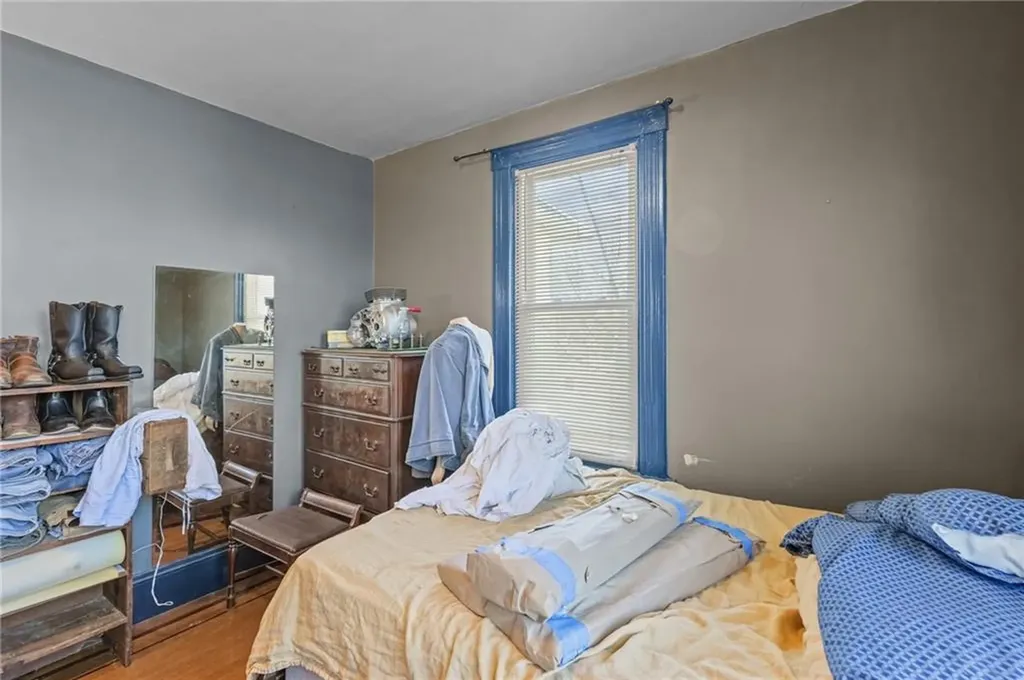 118 Arnold Avenue Cranston RI 02905