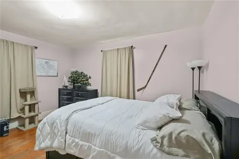 118 Arnold Avenue Cranston RI 02905