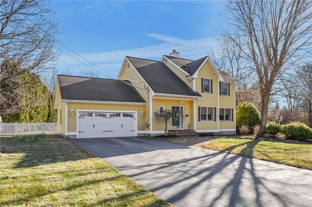 1 Hanton City Trail Smithfield RI 02917