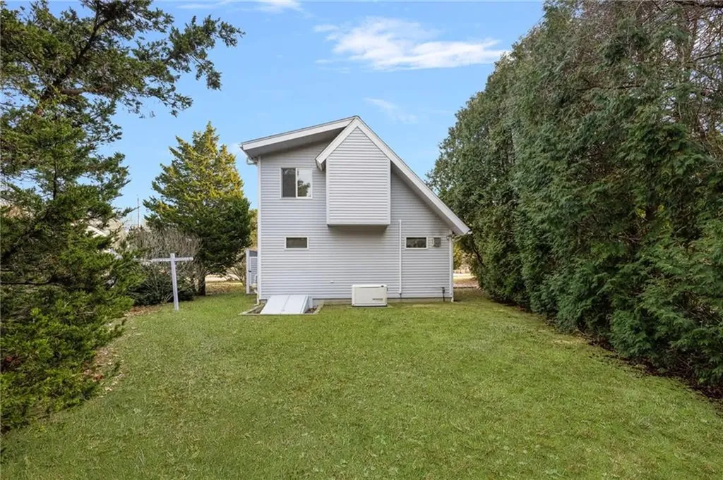 71 Willow Road Charlestown RI 02813