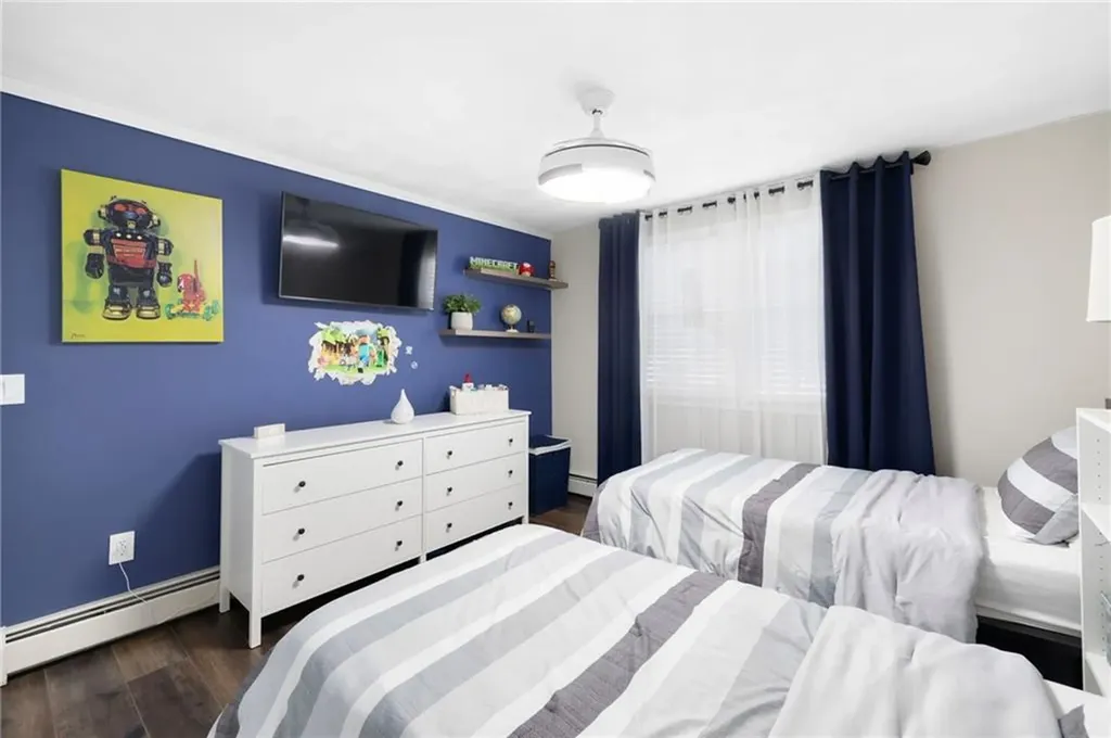 54 Salem Avenue Cranston RI 02920