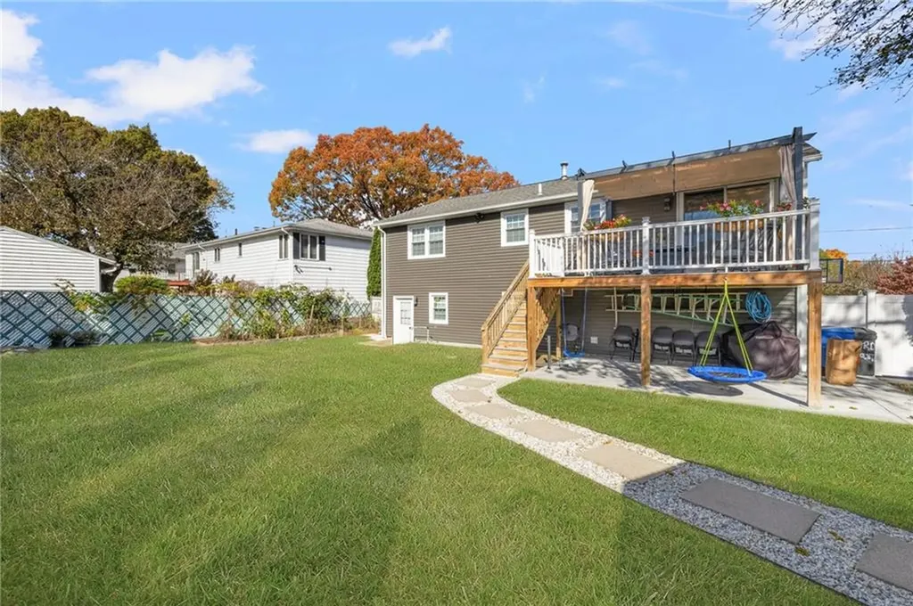 54 Salem Avenue Cranston RI 02920