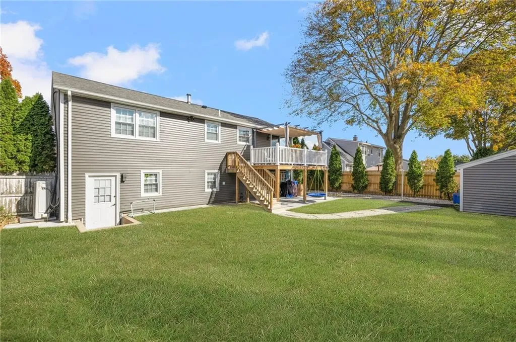 54 Salem Avenue Cranston RI 02920