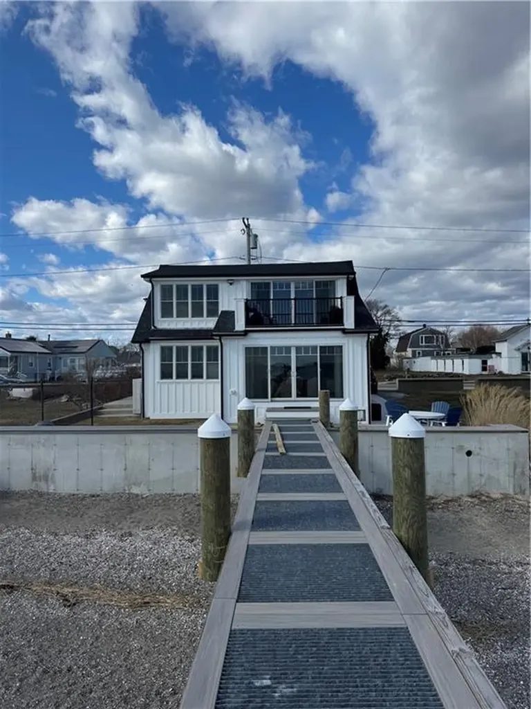 395 Park Avenue Portsmouth RI 02871