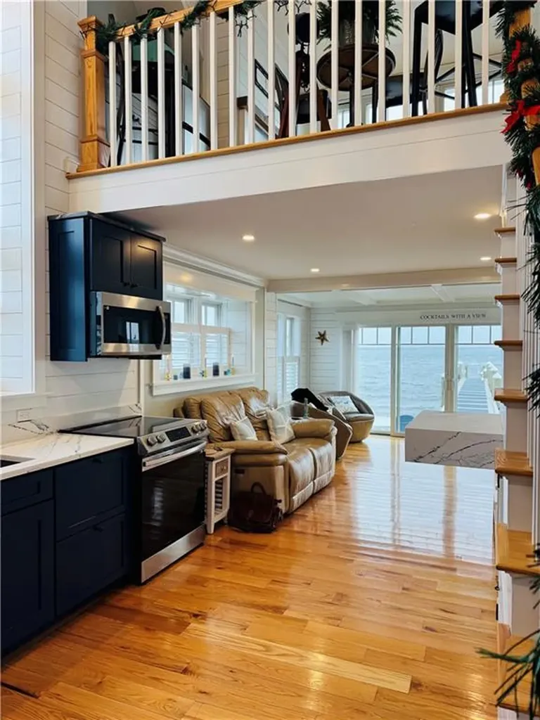 395 Park Avenue Portsmouth RI 02871