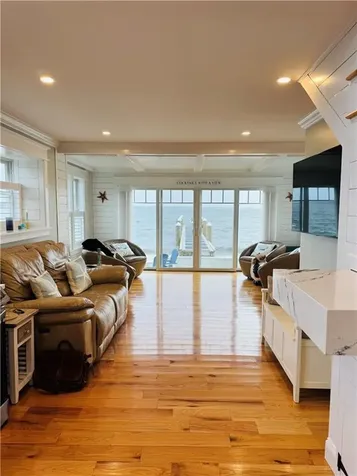 395 Park Avenue Portsmouth RI 02871