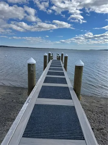 395 Park Avenue Portsmouth RI 02871