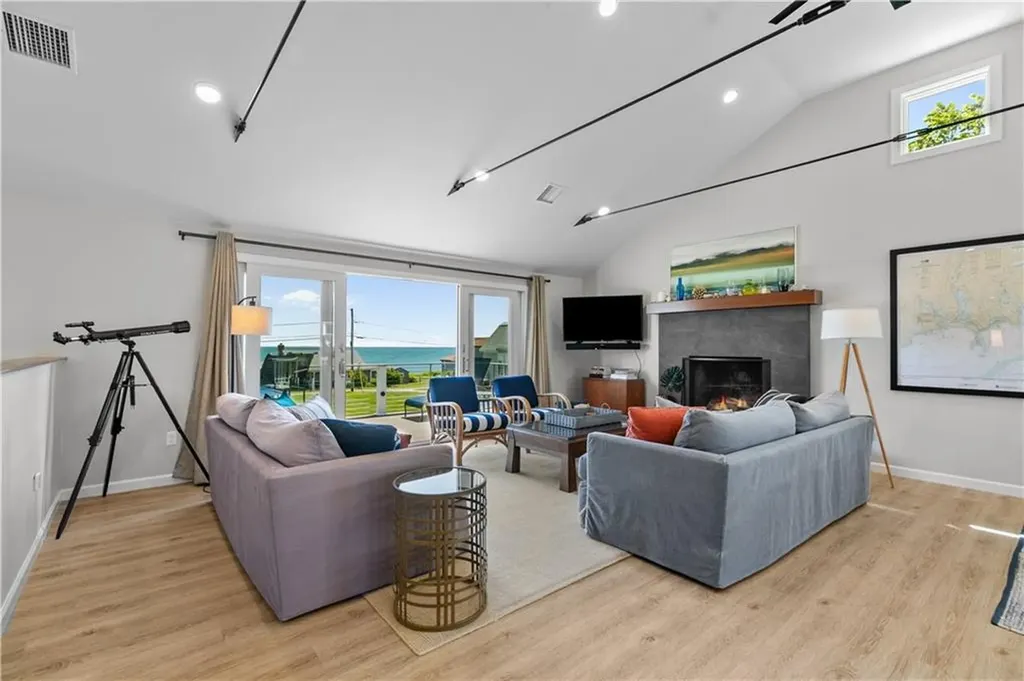 49 Ocean Drive Little Compton RI 02837