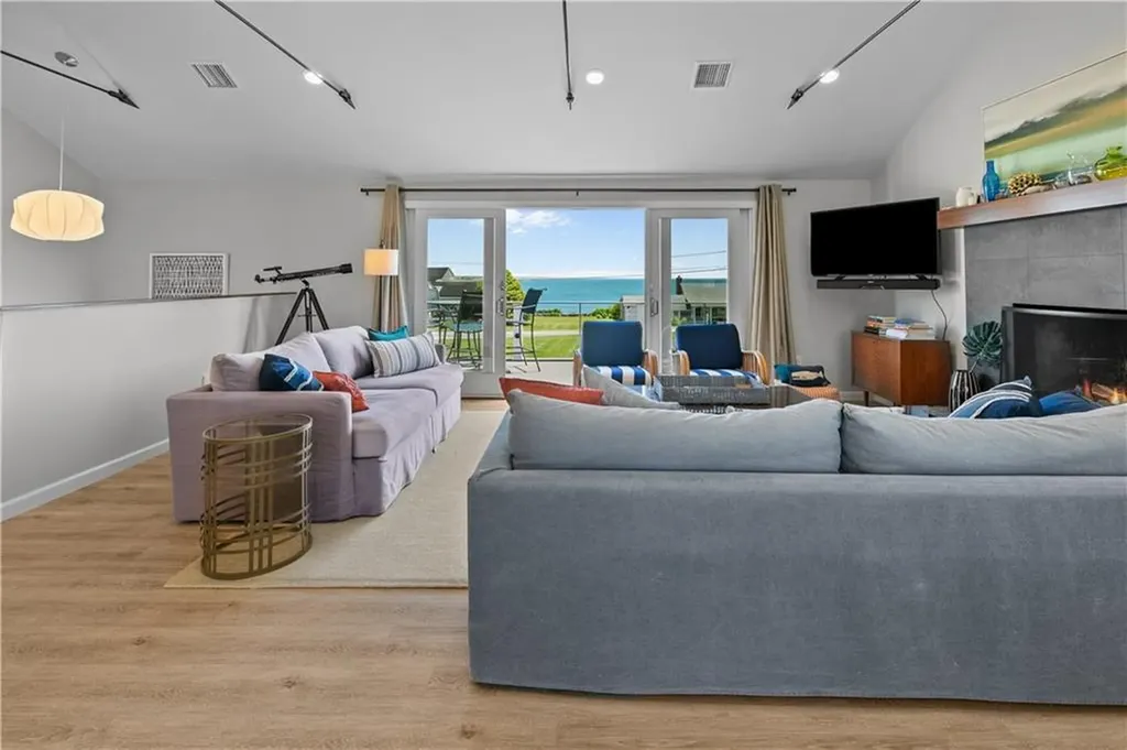 49 Ocean Drive Little Compton RI 02837