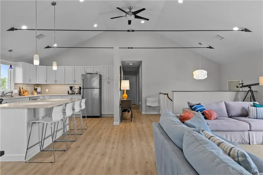 49 Ocean Drive Little Compton RI 02837