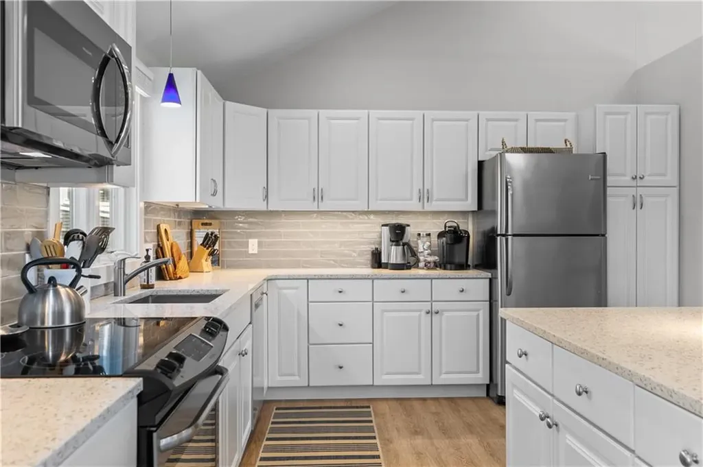 49 Ocean Drive Little Compton RI 02837