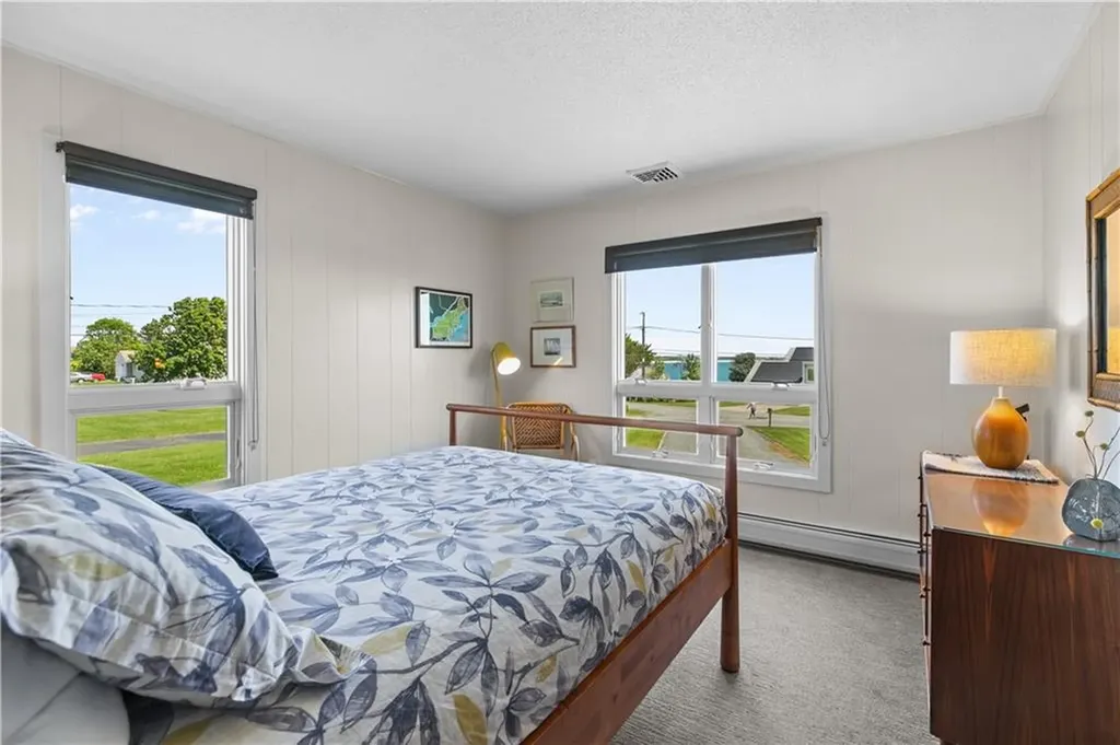 49 Ocean Drive Little Compton RI 02837