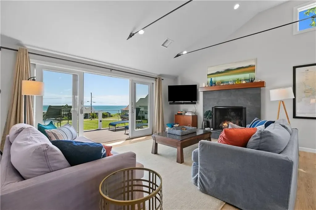 49 Ocean Drive Little Compton RI 02837