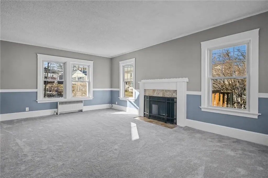 58 Youngs Avenue West Warwick RI 02893