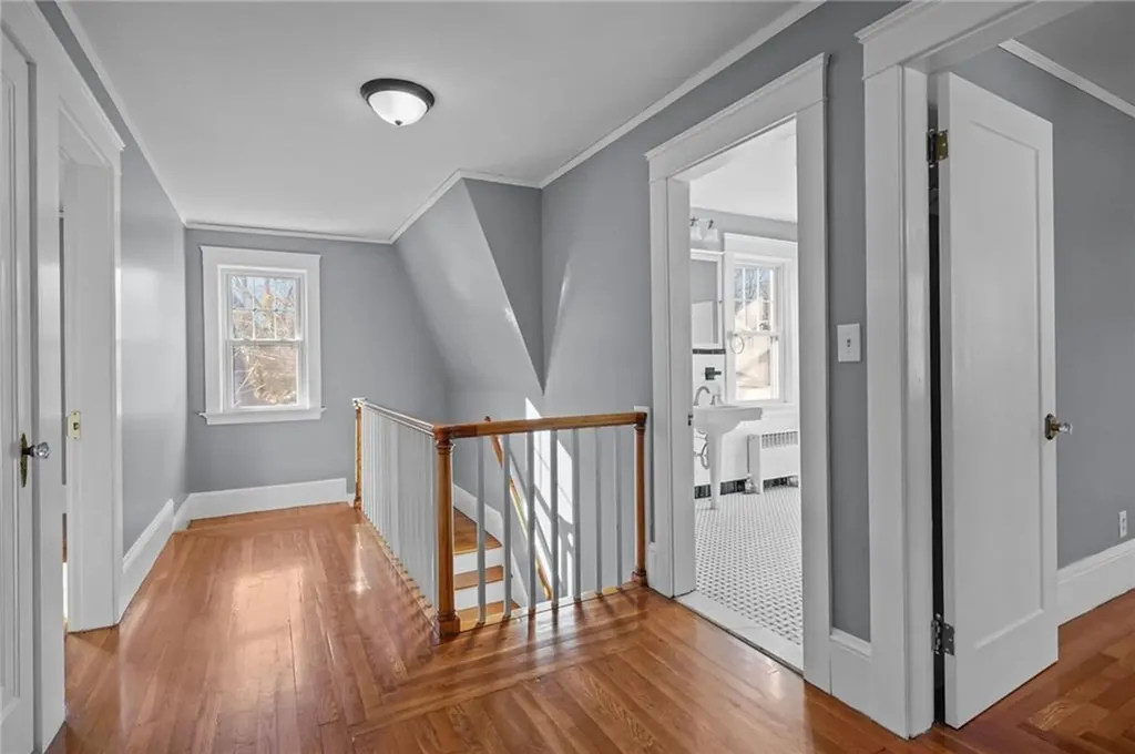 58 Youngs Avenue West Warwick RI 02893