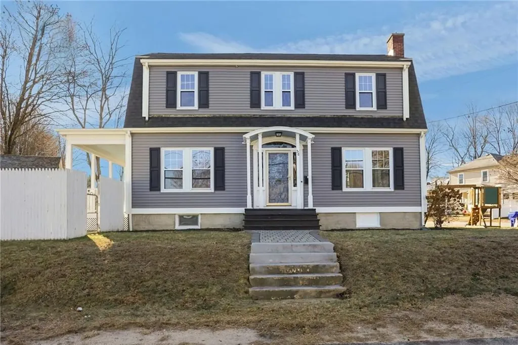 58 Youngs Avenue West Warwick RI 02893