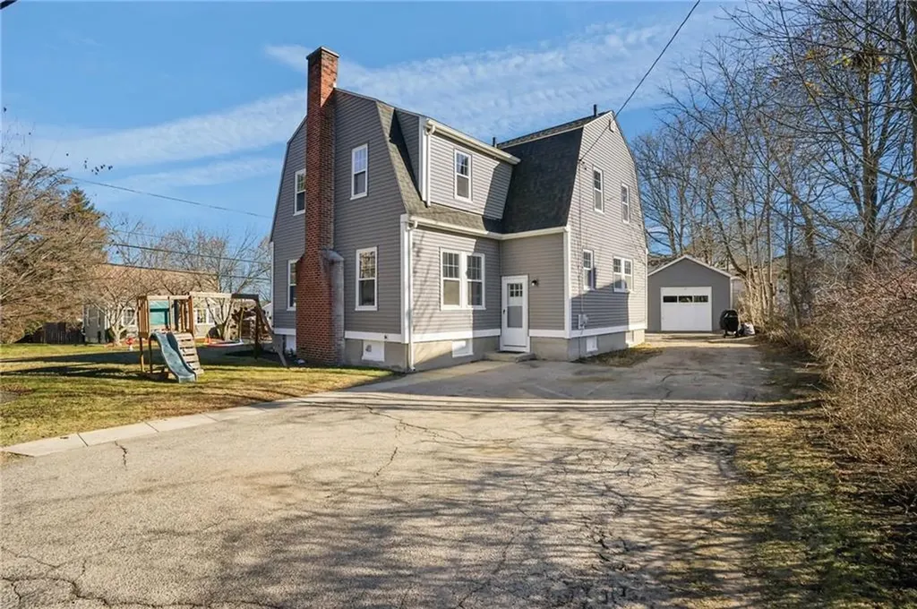 58 Youngs Avenue West Warwick RI 02893