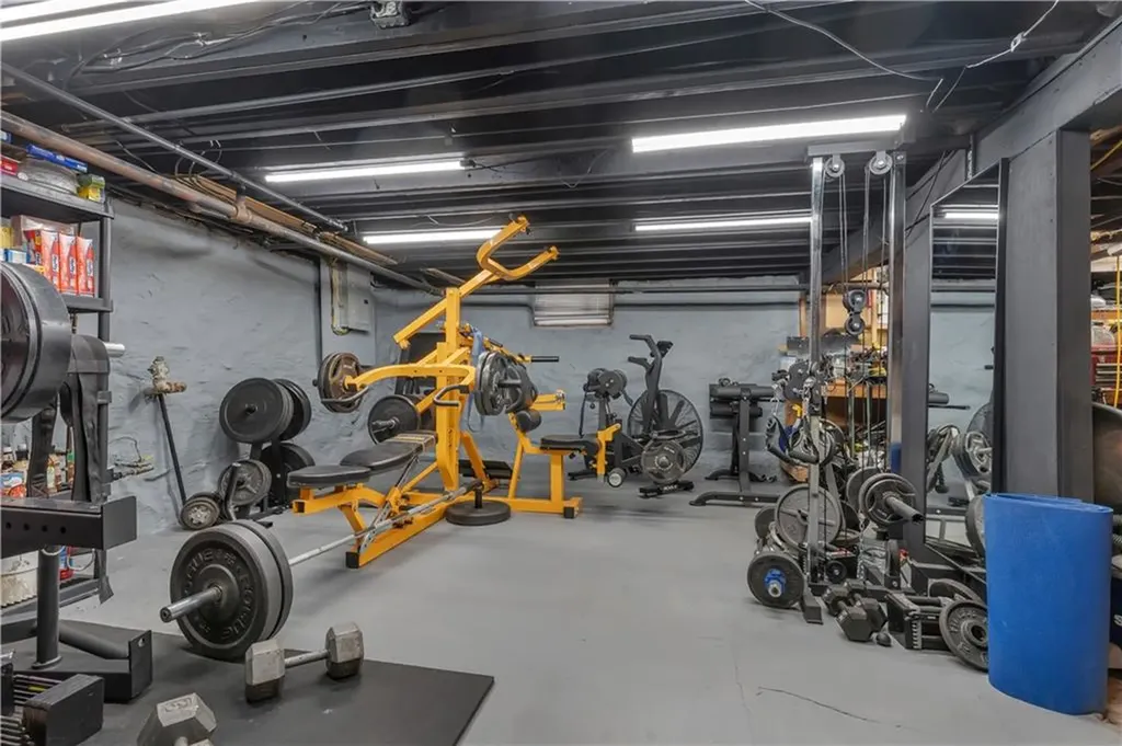 70 W Park Place Woonsocket RI 02895