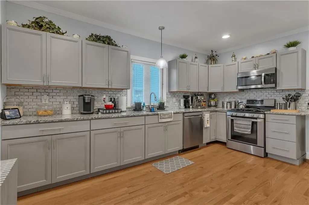 70 W Park Place Woonsocket RI 02895