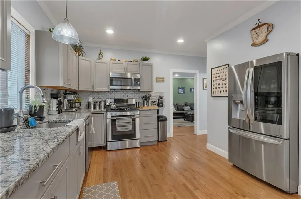 70 W Park Place Woonsocket RI 02895