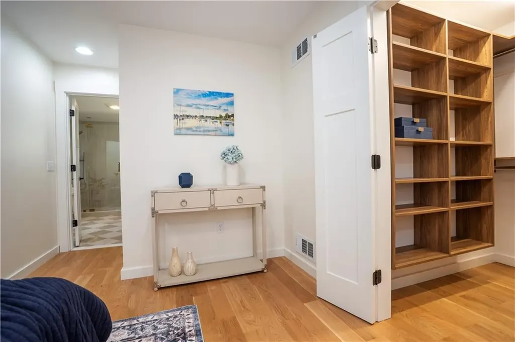 247 Glen Hill Drive North Kingstown RI 02874