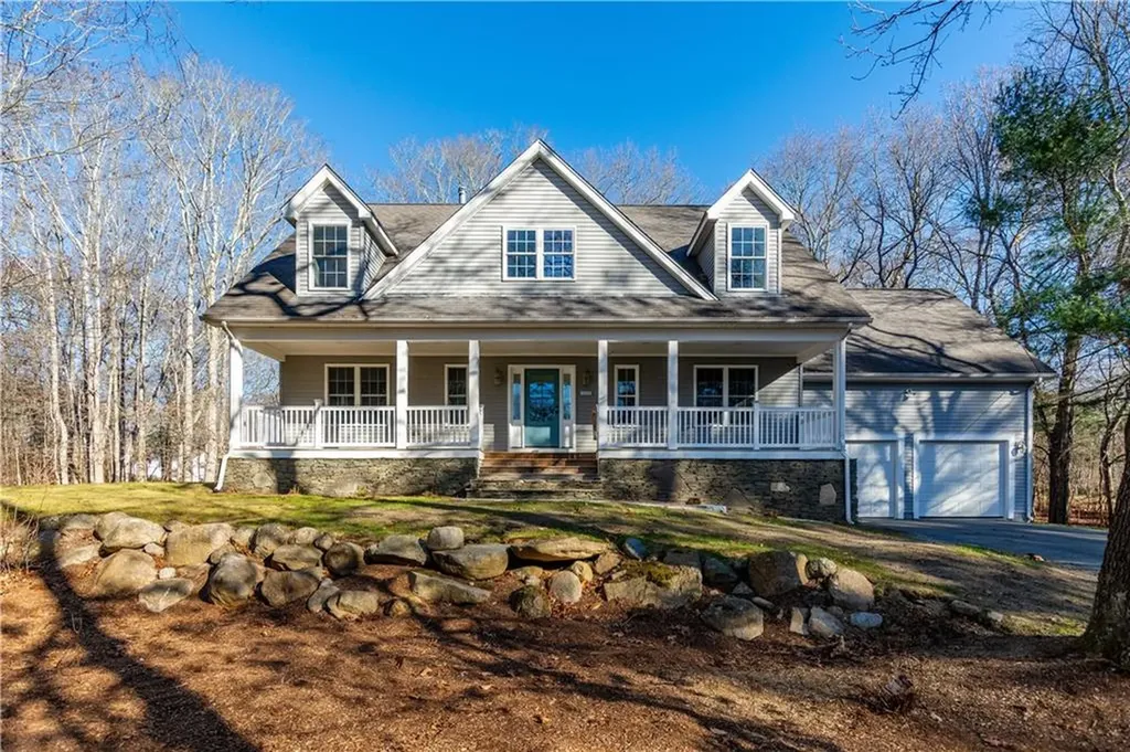 247 Glen Hill Drive North Kingstown RI 02874