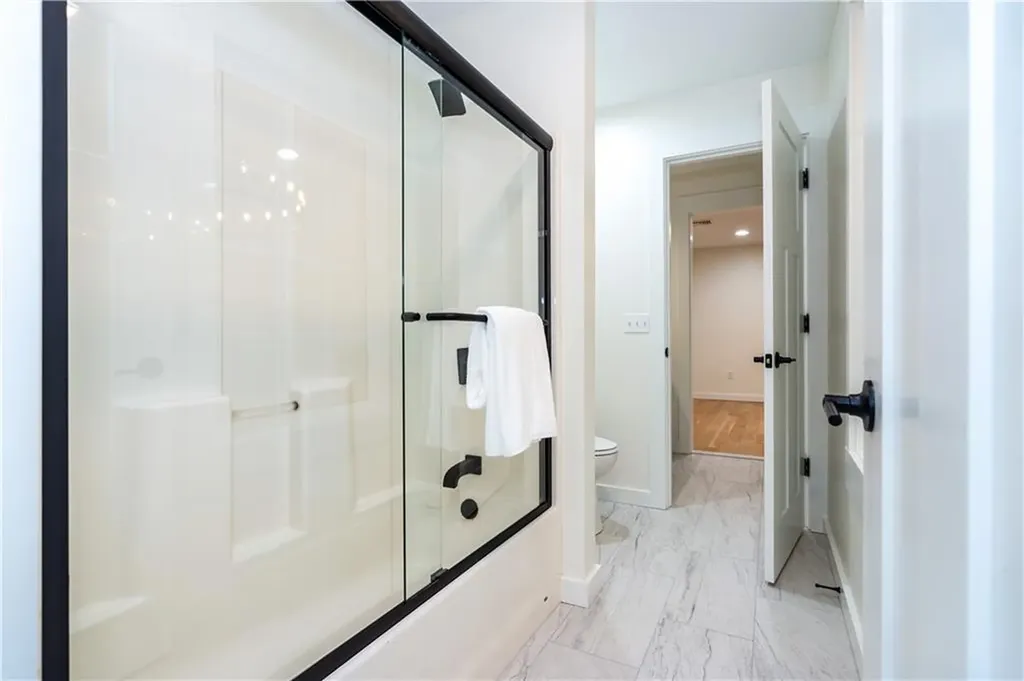 247 Glen Hill Drive North Kingstown RI 02874