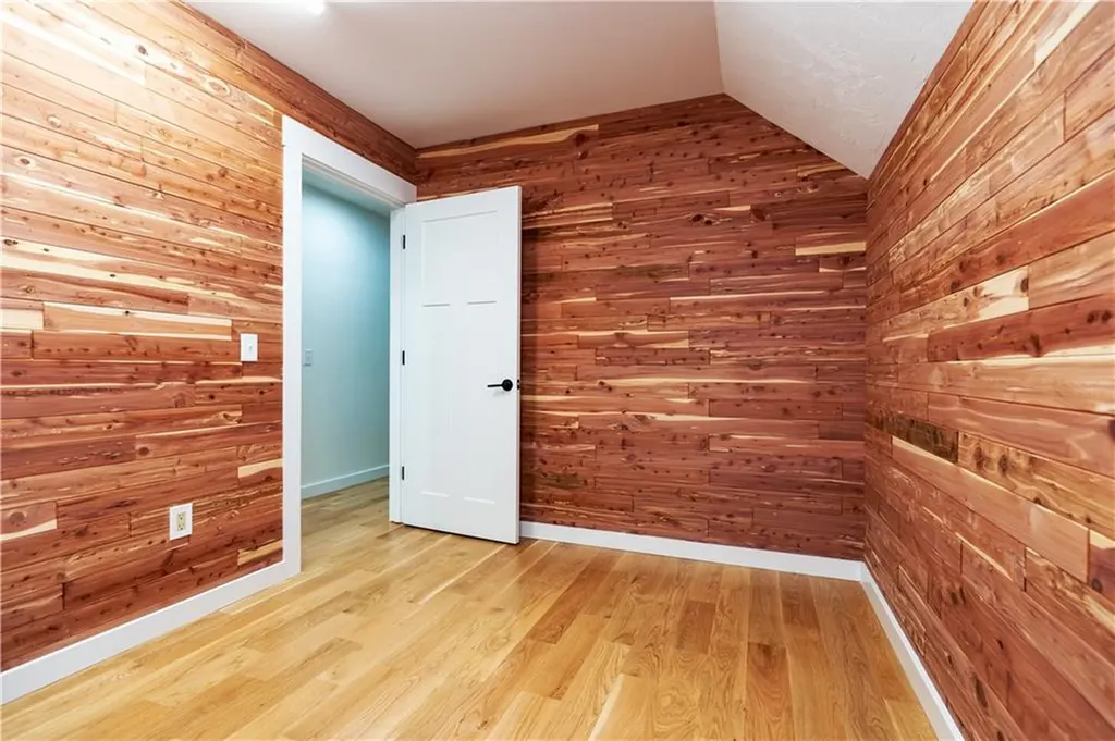 247 Glen Hill Drive North Kingstown RI 02874