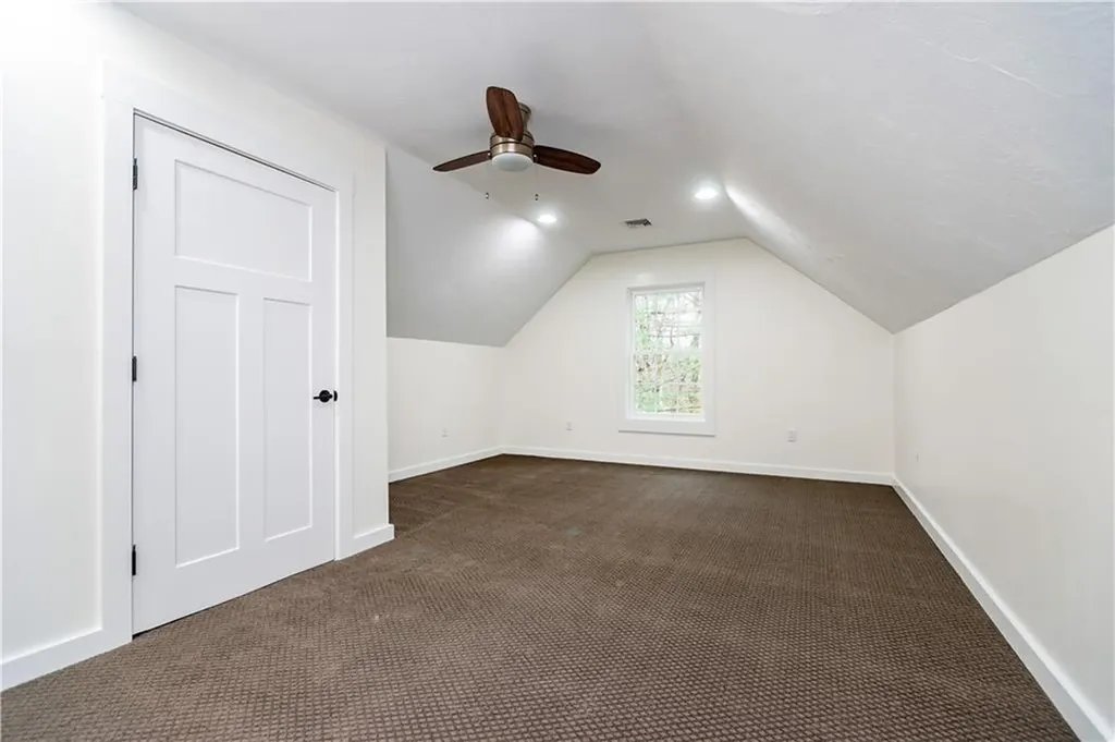 247 Glen Hill Drive North Kingstown RI 02874