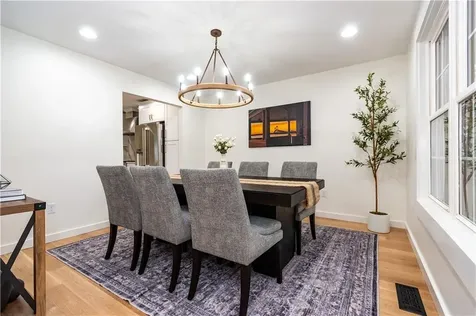 247 Glen Hill Drive North Kingstown RI 02874