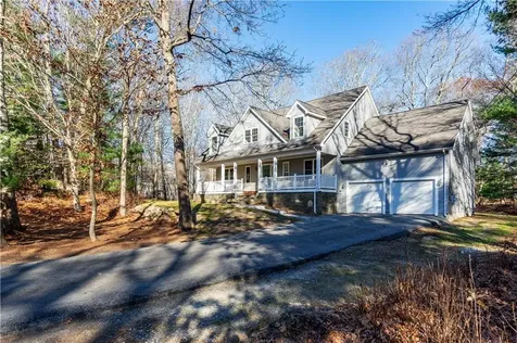 247 Glen Hill Drive North Kingstown RI 02874
