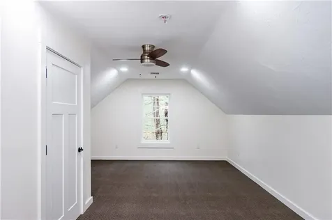 247 Glen Hill Drive North Kingstown RI 02874