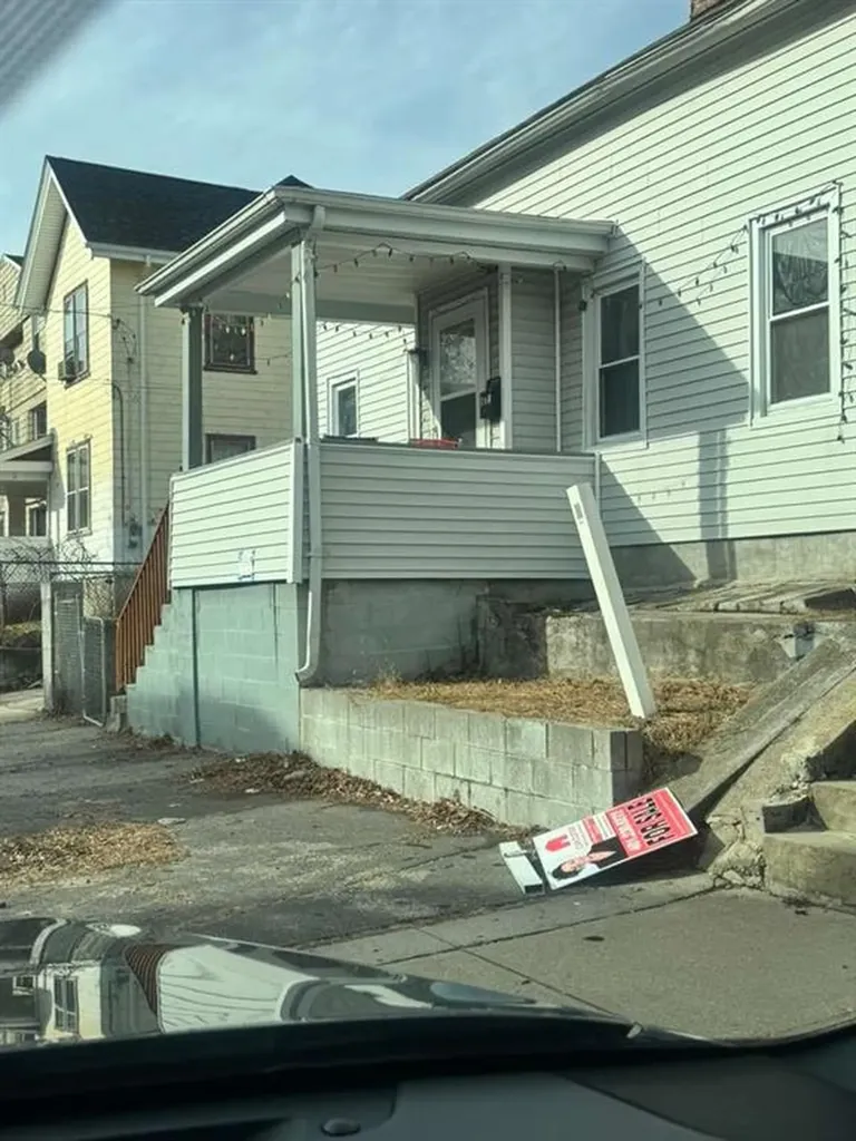 649 Public Street Providence RI 02907