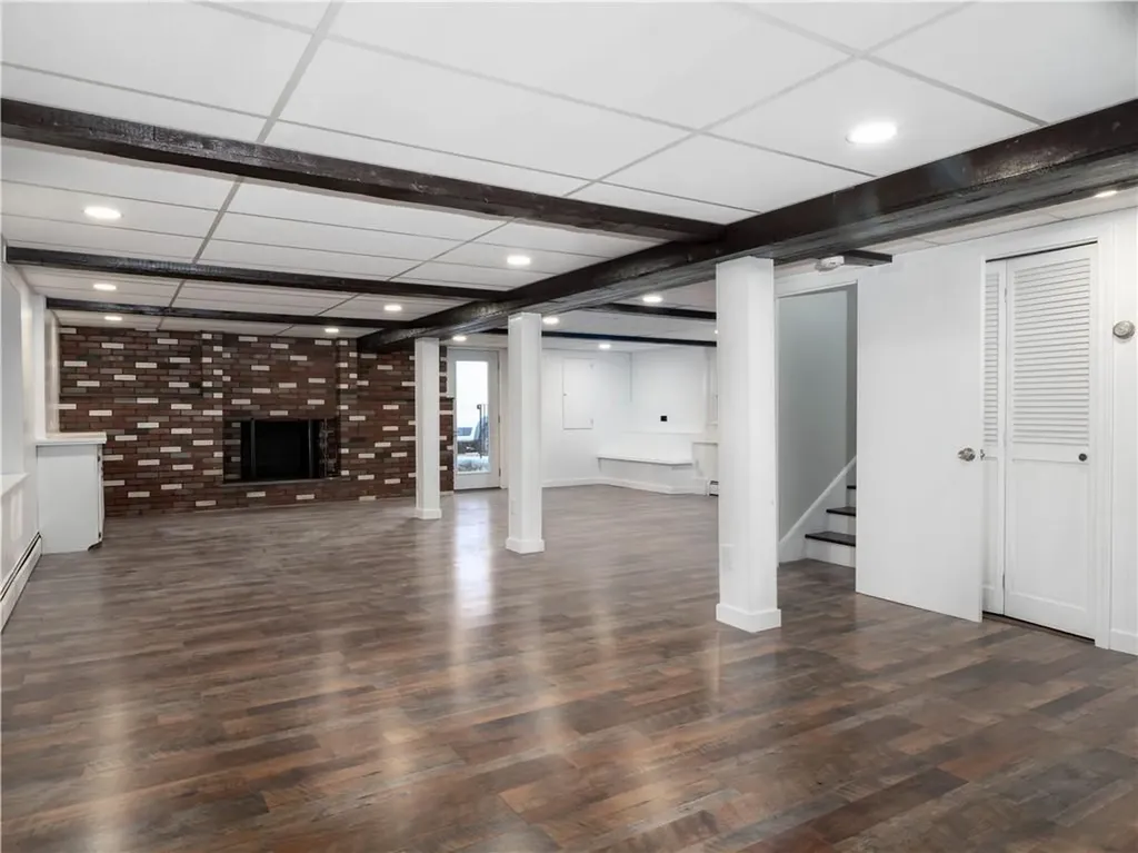 2 Sandalwood Court Coventry RI 02816