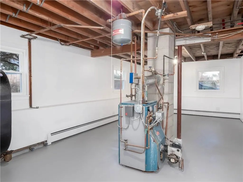 2 Sandalwood Court Coventry RI 02816