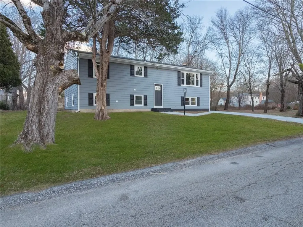 2 Sandalwood Court Coventry RI 02816