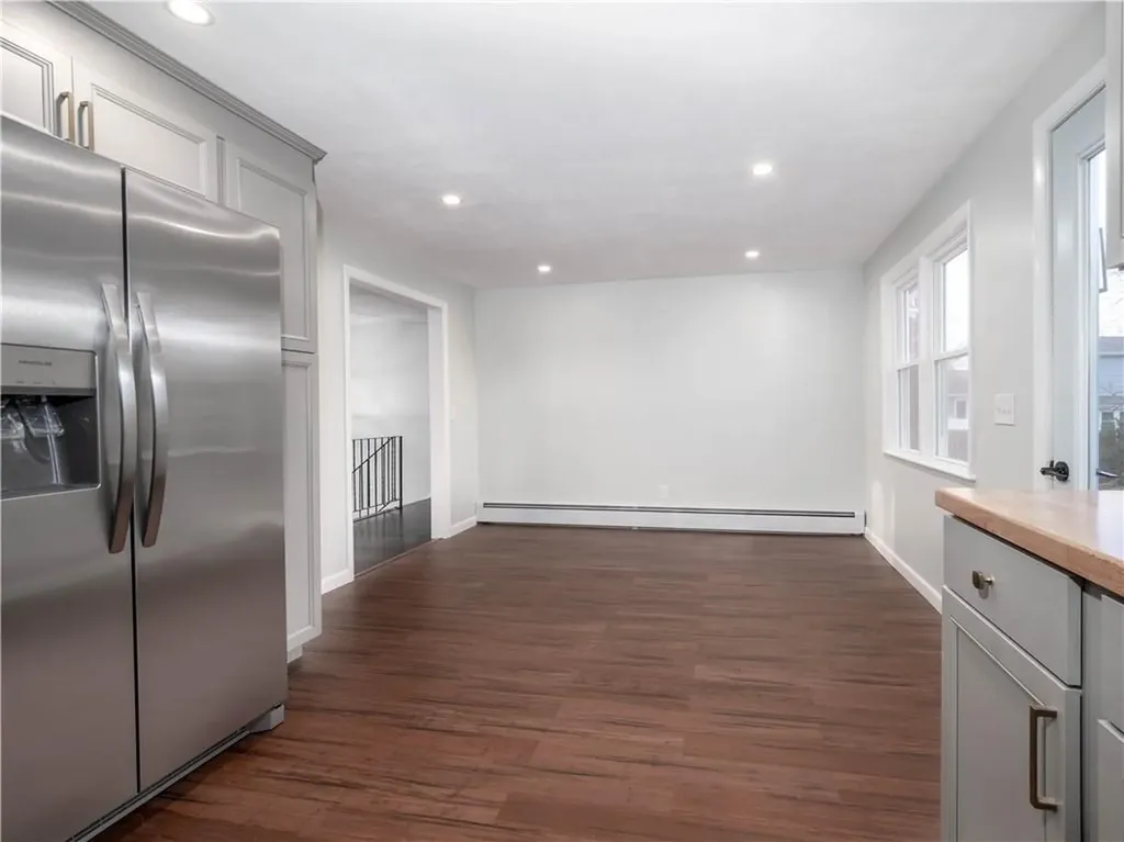 2 Sandalwood Court Coventry RI 02816