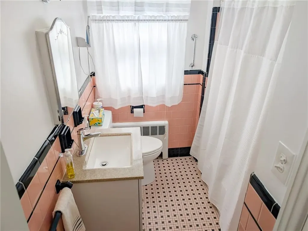 34 Robert Street Pawtucket RI 02861