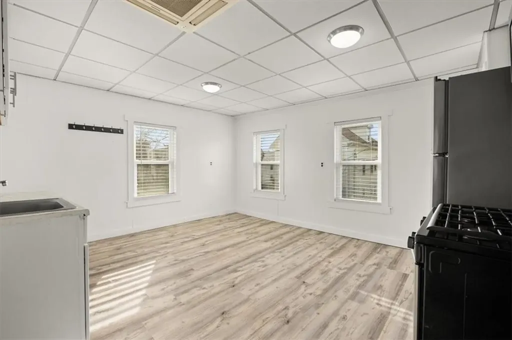 154 Summit Street Pawtucket RI 02860